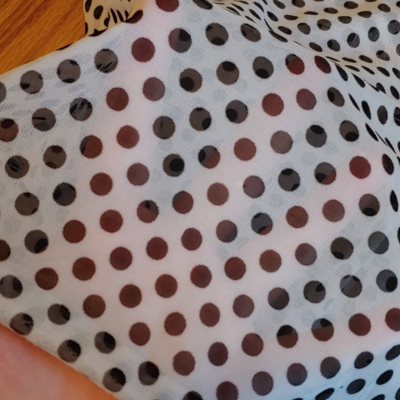 Polka dot blouse - Picture 2 of 3